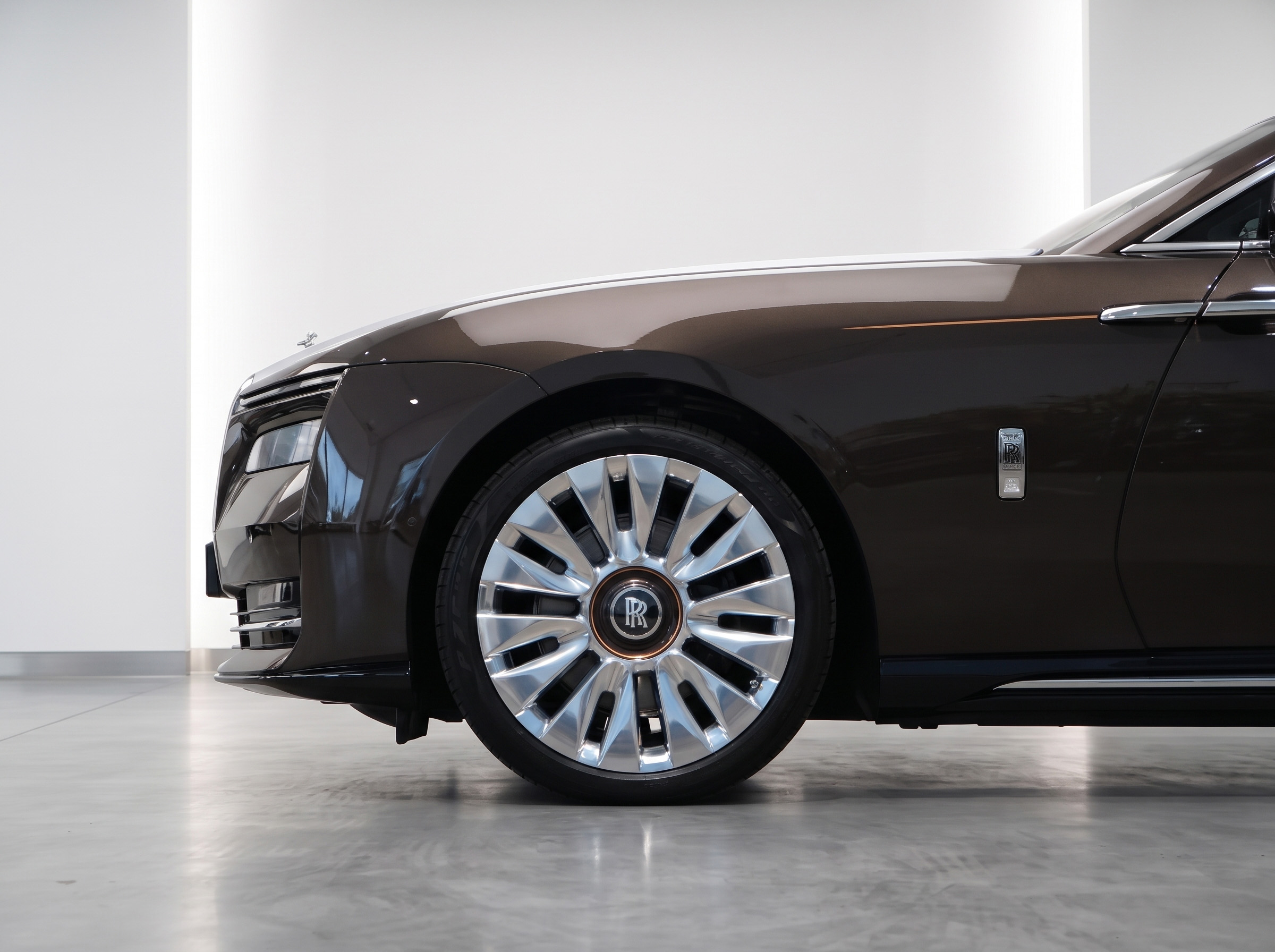 ROLLS ROYCE photo 7