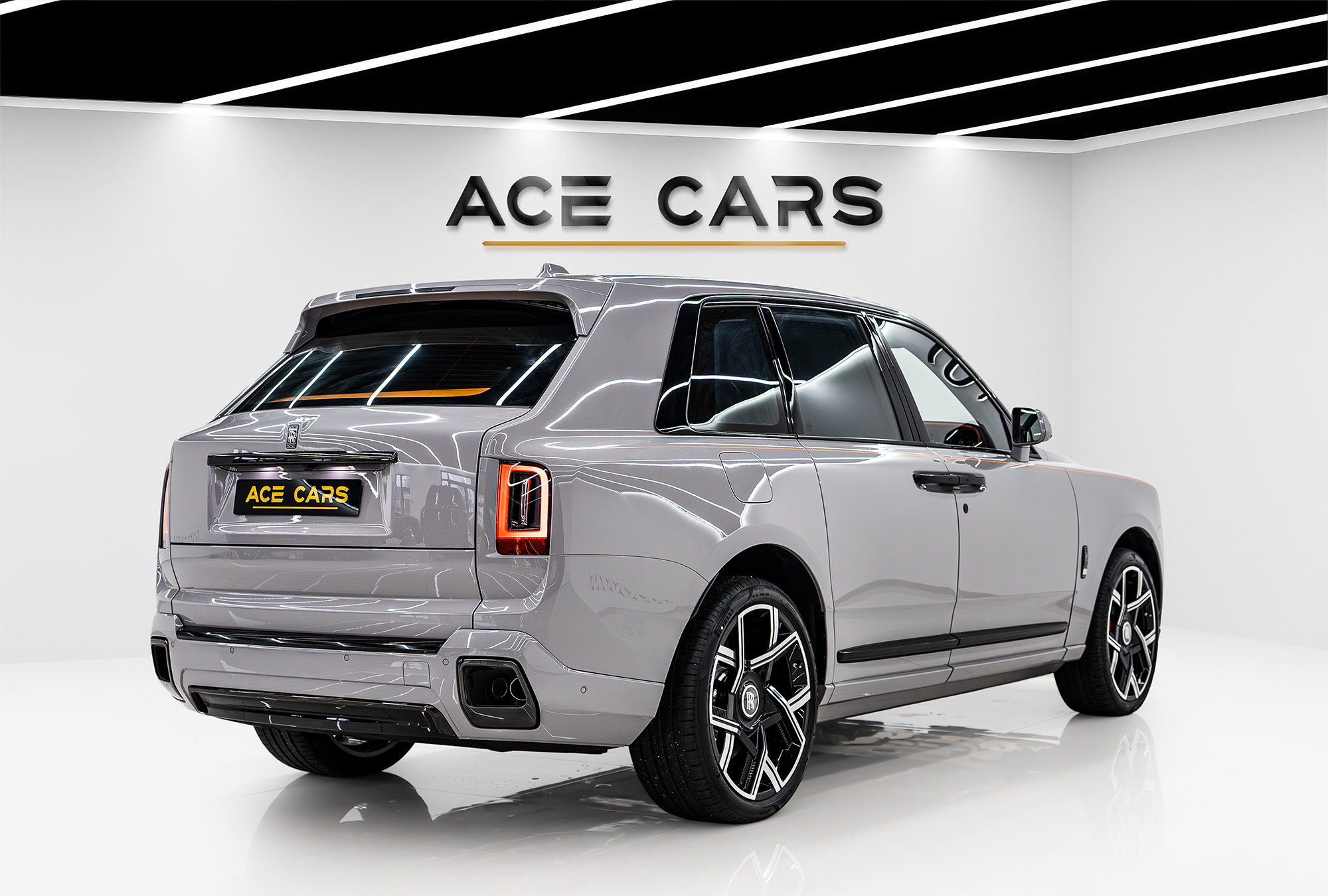 ROLLS ROYCE photo 2