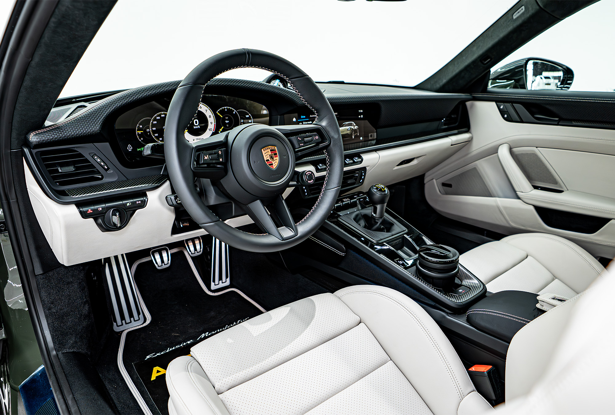 PORSCHE photo 7
