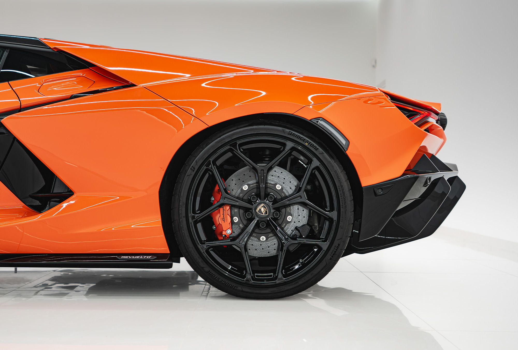 LAMBORGHINI photo 15