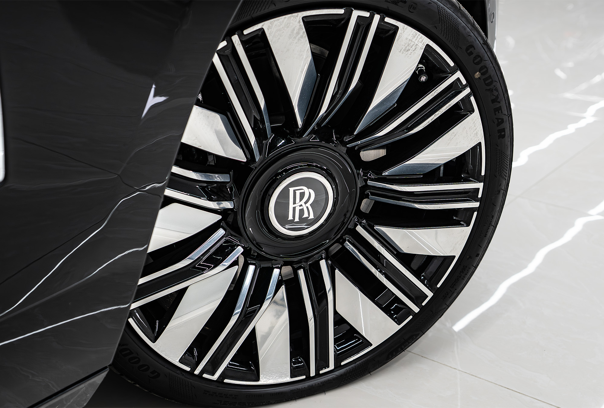 ROLLS ROYCE photo 16