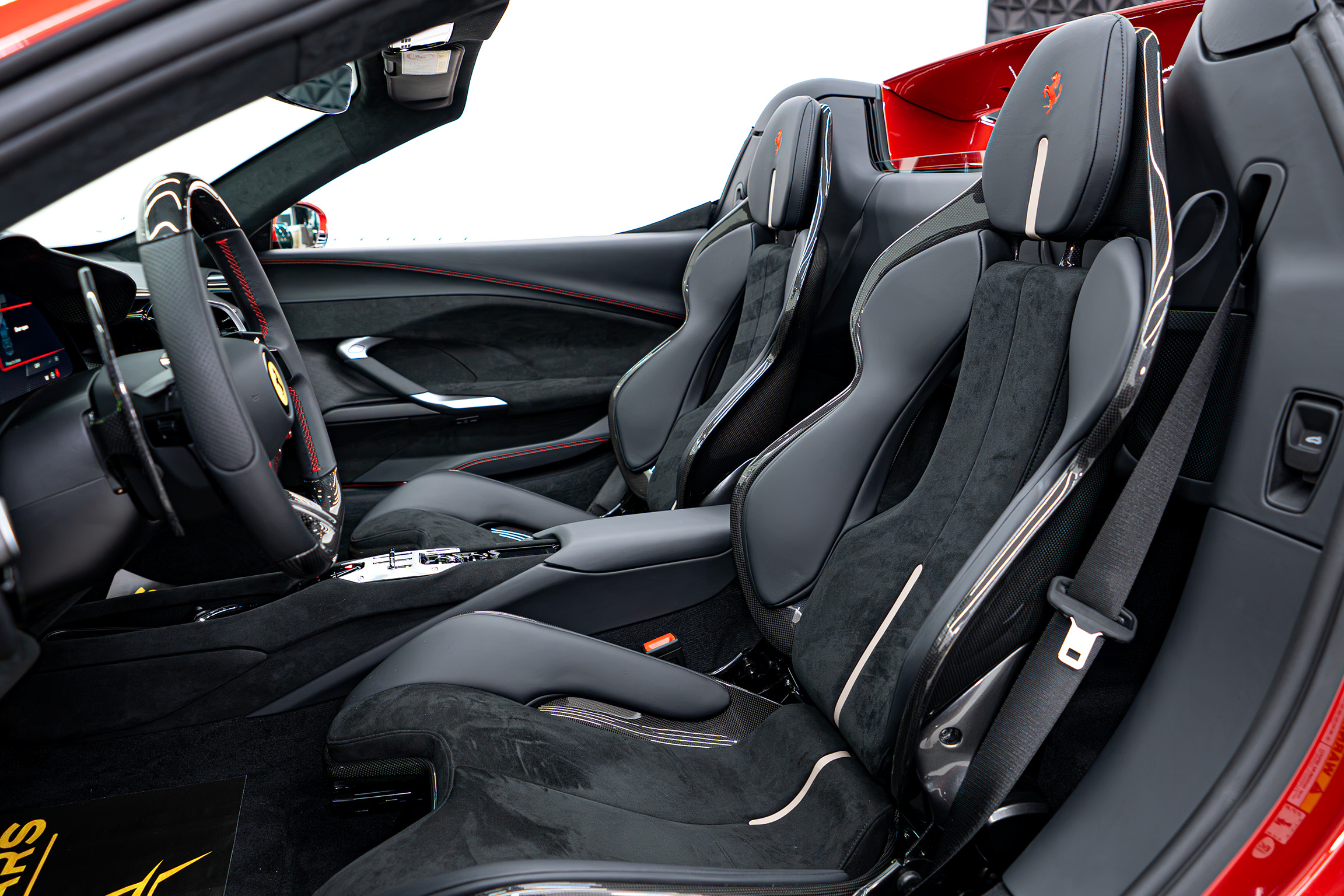FERRARI photo 5