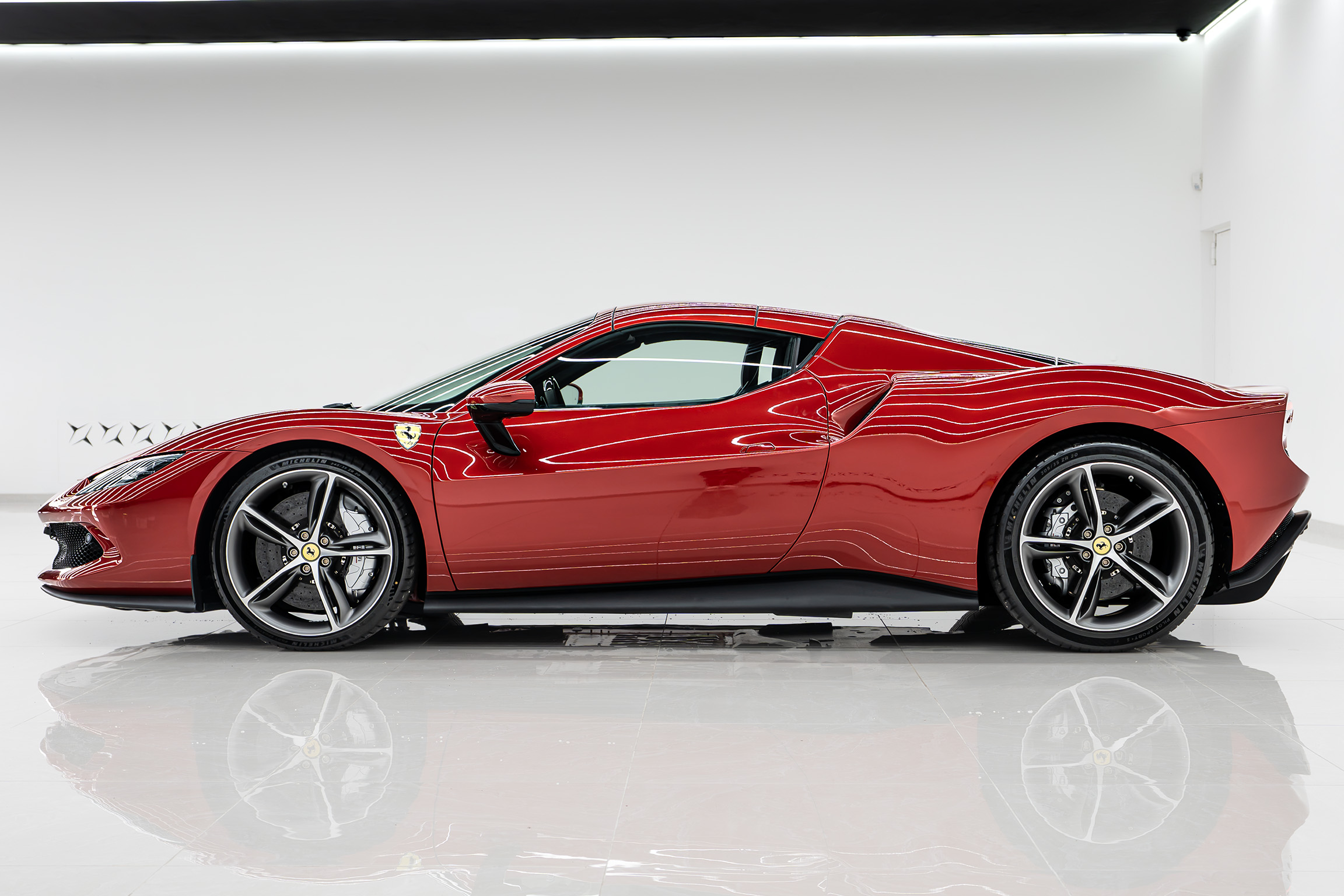 FERRARI photo 18