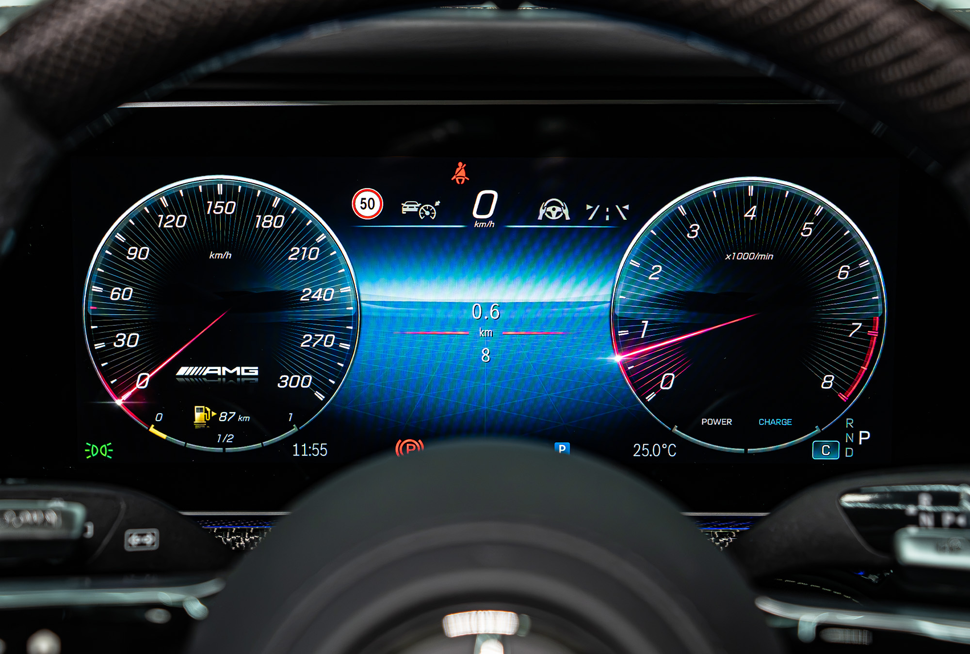 MERCEDES-BENZ photo 16