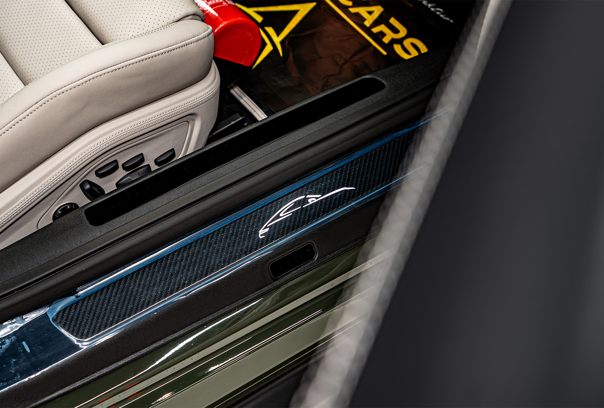 PORSCHE photo 17
