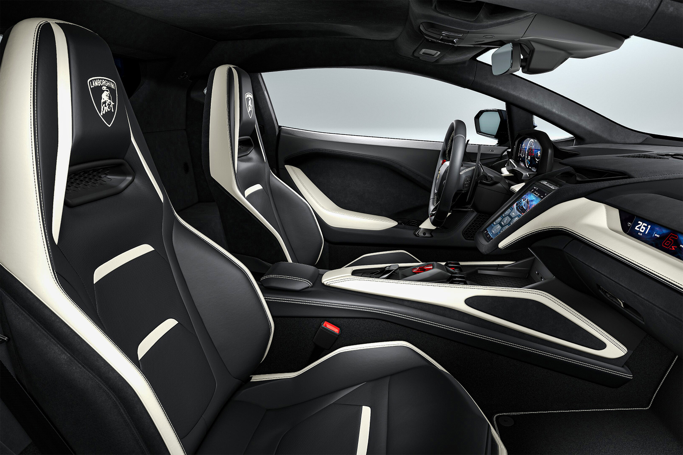 LAMBORGHINI photo 2