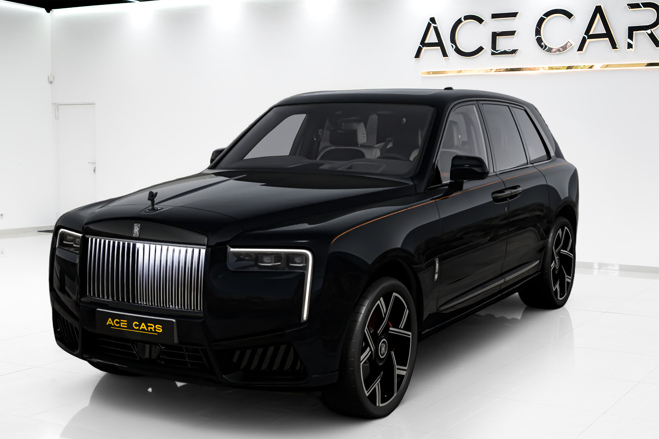 ROLLS ROYCE Cullinan Black Badge — view 1