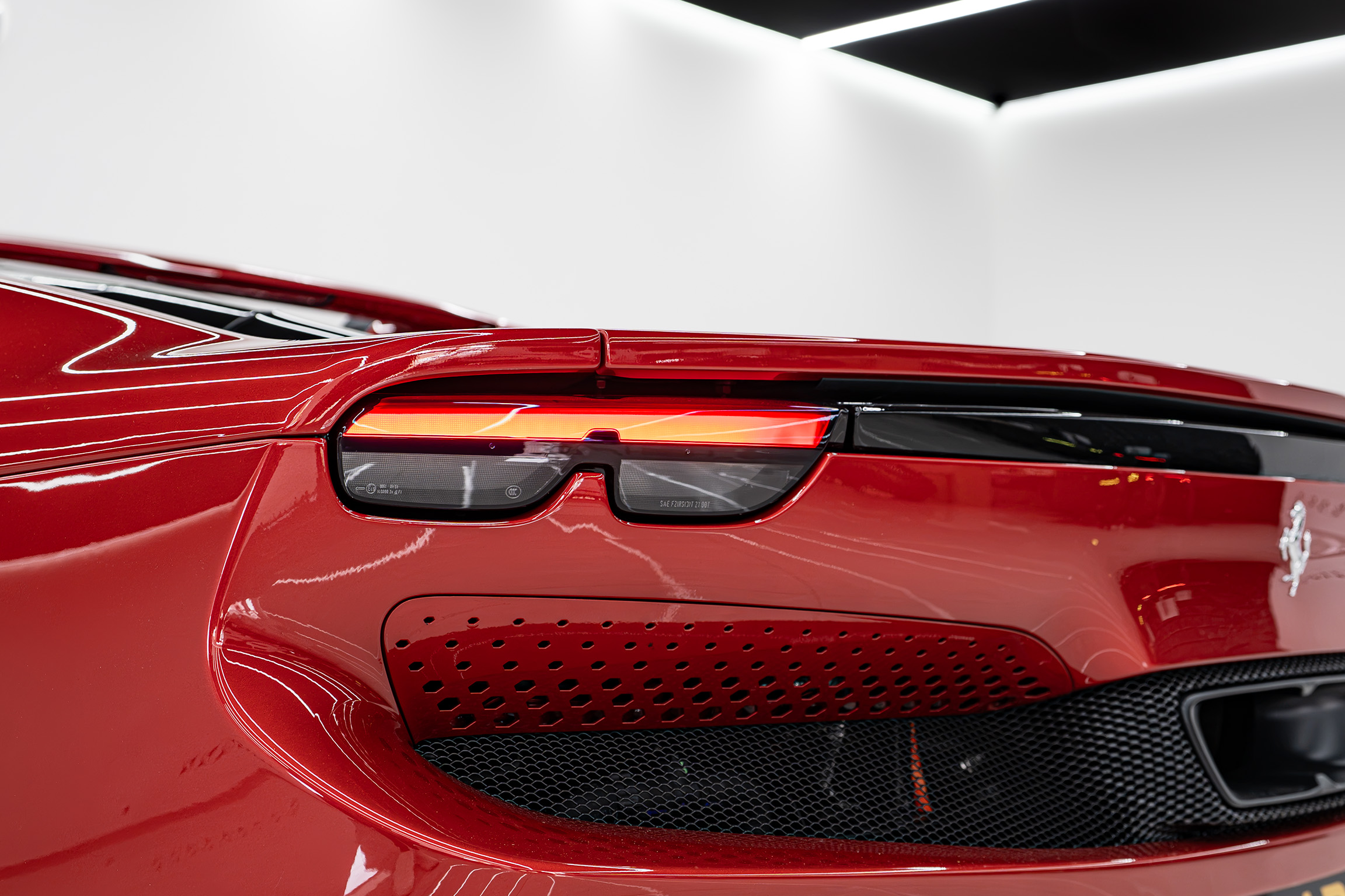 FERRARI photo 24