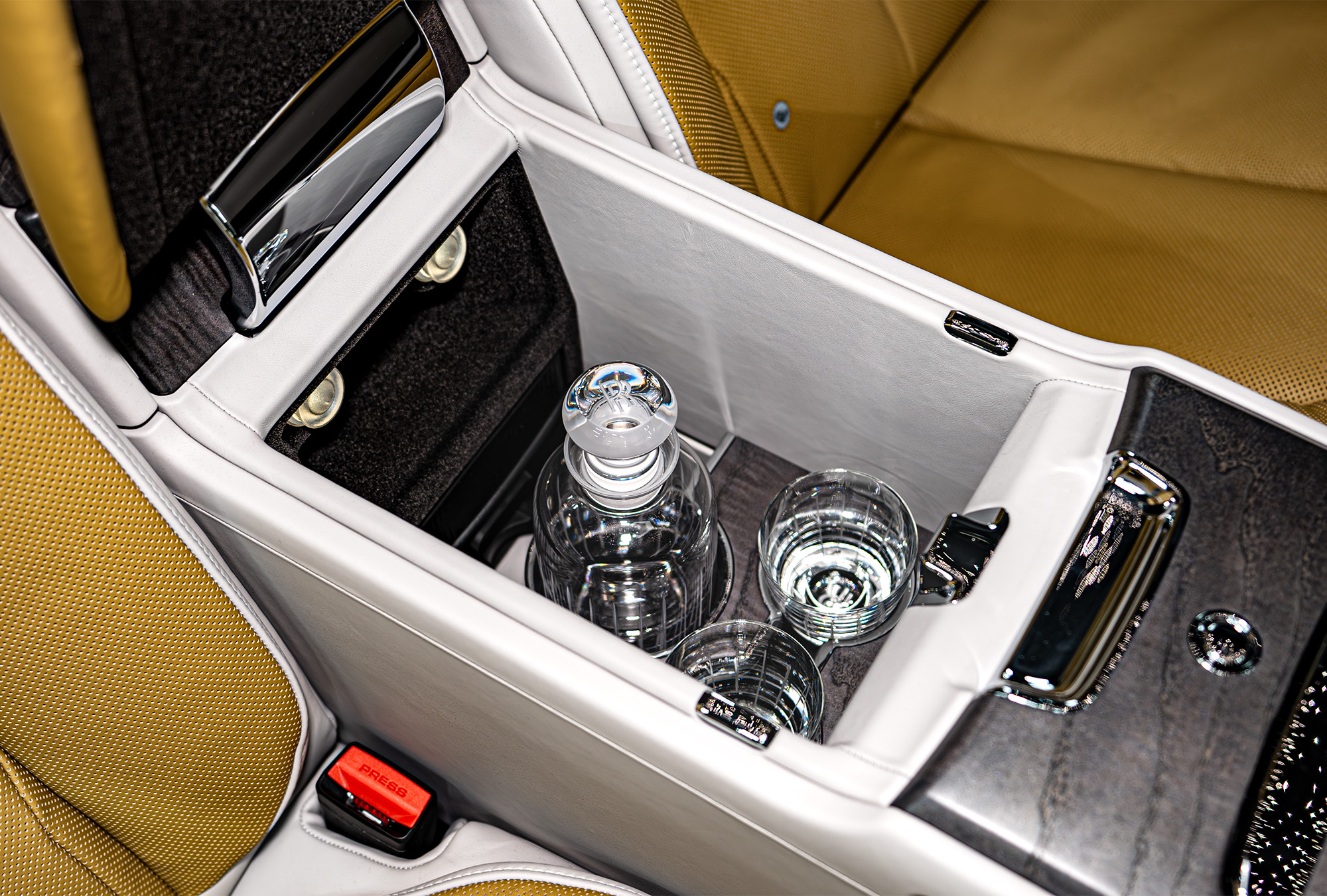 ROLLS ROYCE photo 10