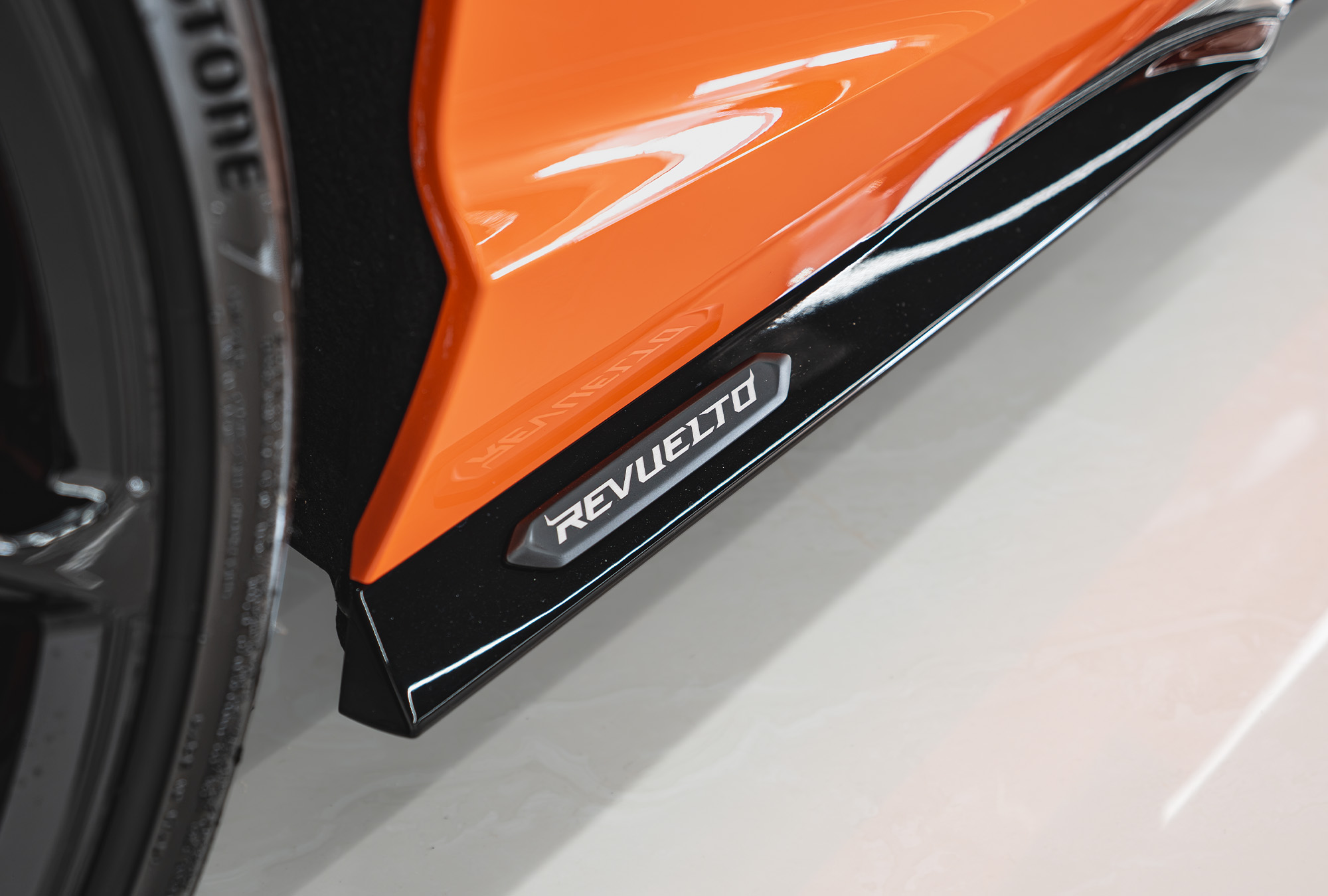 LAMBORGHINI photo 16