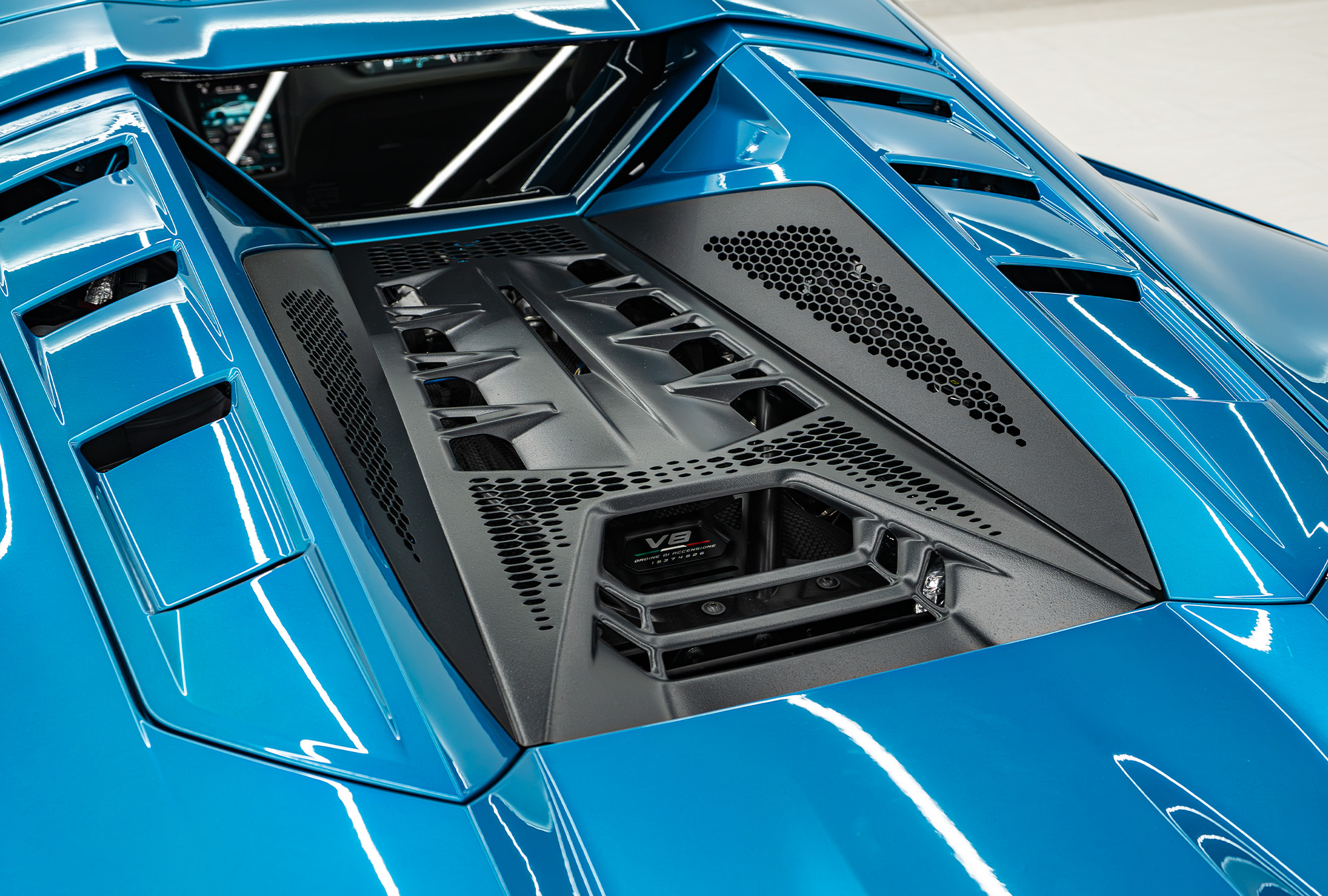 LAMBORGHINI photo 20