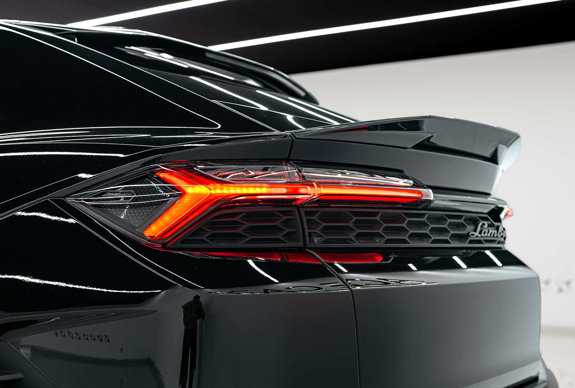 LAMBORGHINI photo 10