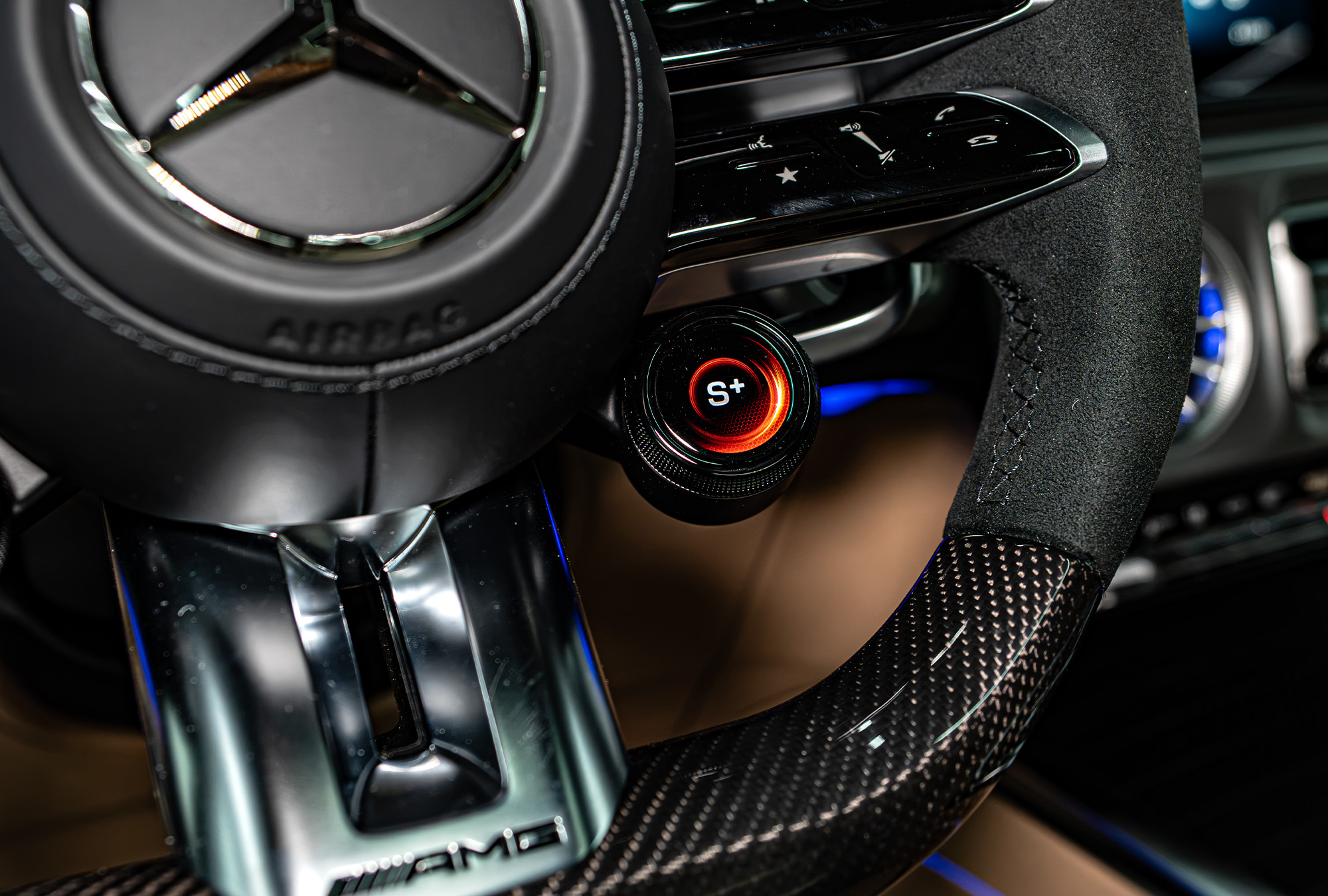 MERCEDES-BENZ photo 14