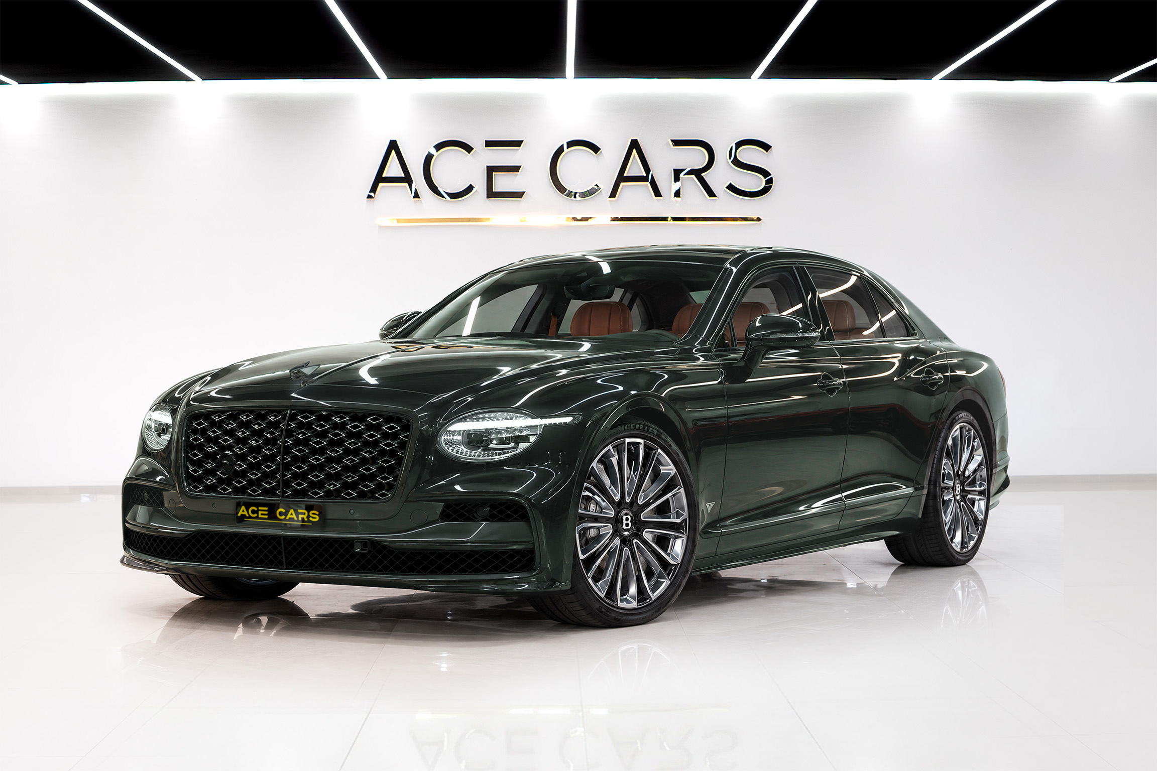 BENTLEY Flying Spur Mulliner V8 Hybrid — view 1
